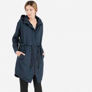 Everlane anorak in navy